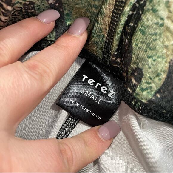 Terez Camo Tall Band Leggings Size S Metallic Green Silver Activewear Gym - Picture 8 of 10